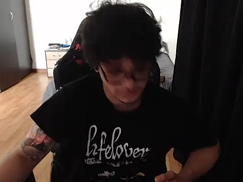 lilgothboy webcam