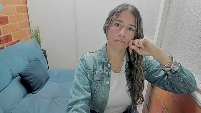 Penelope47 webcam