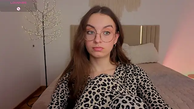 Real_cutie1 webcam