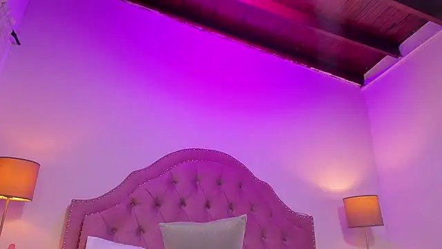 Mia_Culpa live sex cam