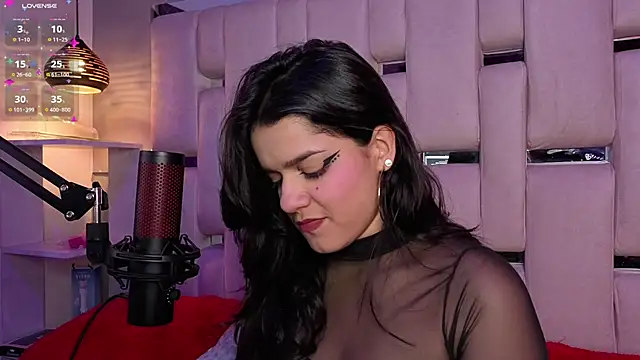 ValerieKay_ webcam