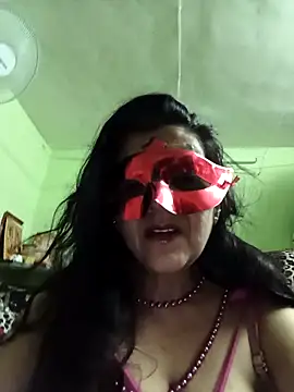 LOVE__RANI webcam