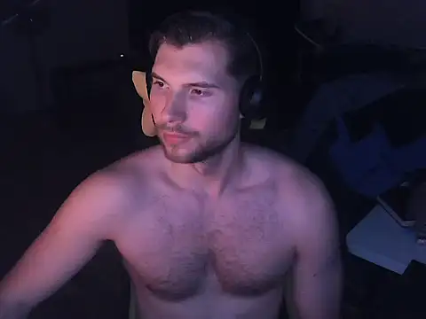 Ironman220 live sex cam