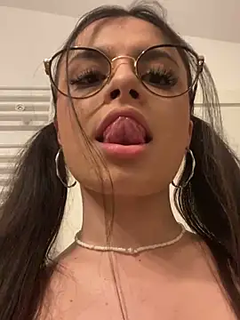 AshleyKartter webcam