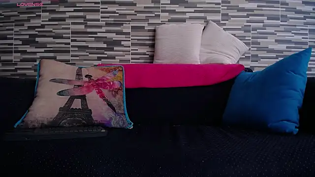 violetagomez_co - VioletaGomez_Co's free webcam - UK Sex Cams