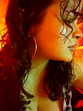 SeleneLuminari8 webcam