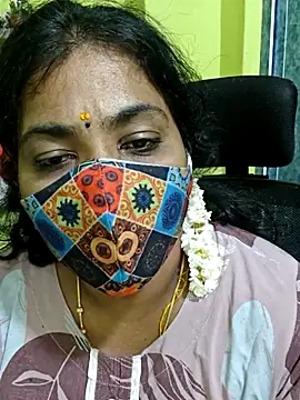 Tamil_Mithra webcam