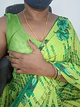 Tamil-hotwife webcam