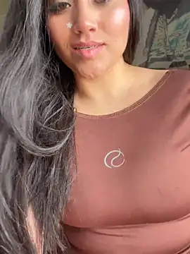 veronica_wins_ - Veronica_Wins_'s free webcam - UK Sex Cams