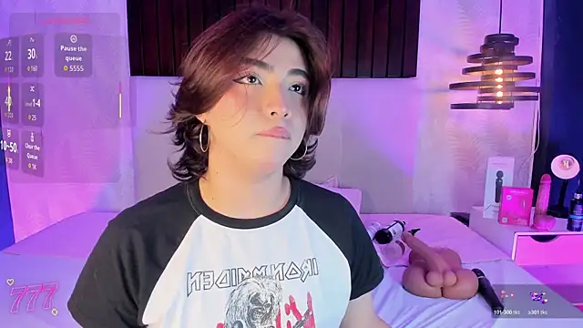 Creamy_Angelo webcam