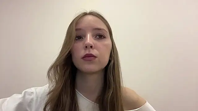 QueenBalensiefen webcam