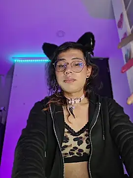 Sweet-SharoKitty webcam