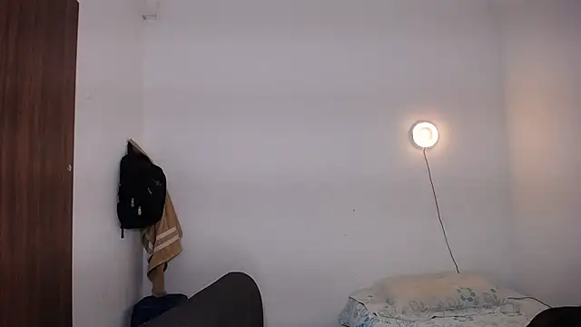 yselahot webcam