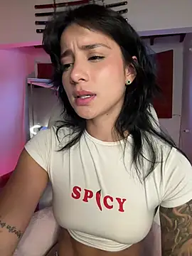 Ale_Lewis webcam