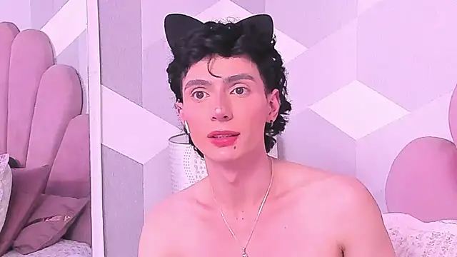 KylieMonnett webcam