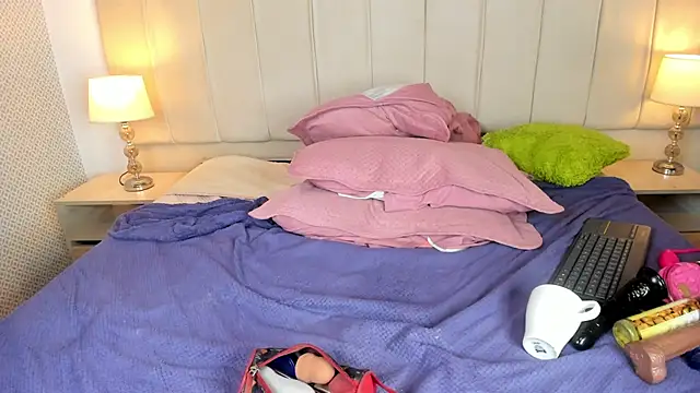 mia__gv webcam