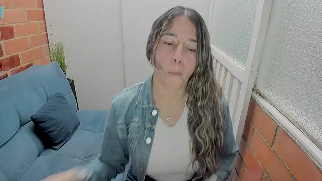 Penelope47 webcam