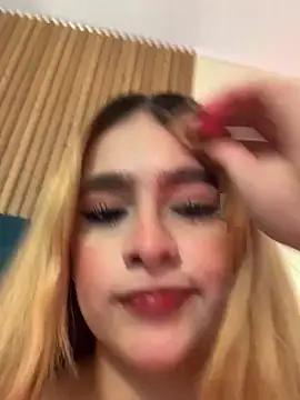Amber_kiss_ webcam