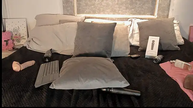 _Katee_lujan webcam