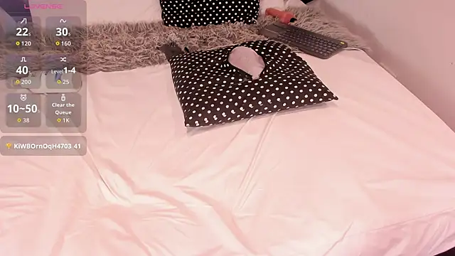 Miia_Thompsonn webcam