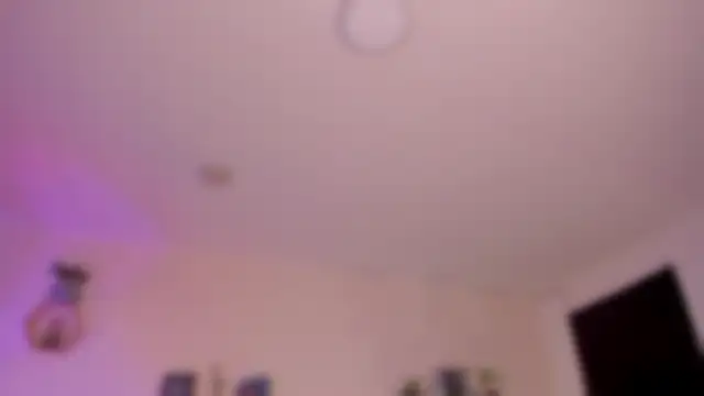 YariRose webcam
