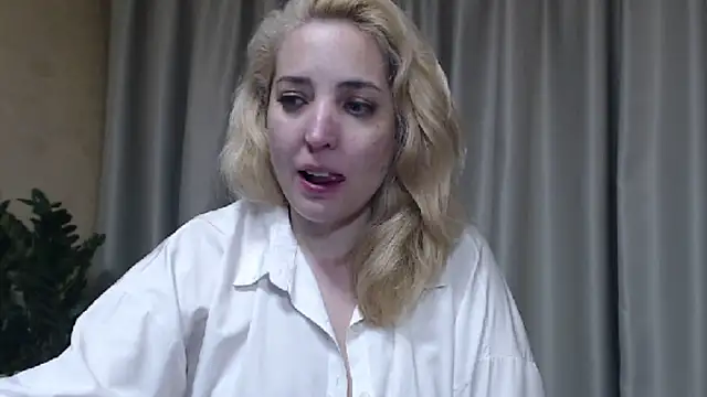 sweetpussy webcam