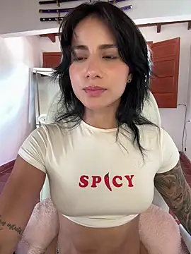 Ale_Lewis webcam