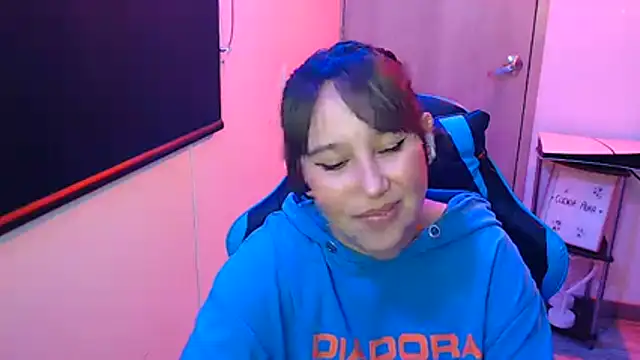 Skarlet_Adams28 webcam