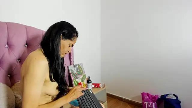 Liz_Grettel webcam