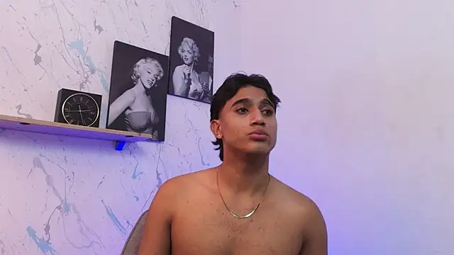 Morgan_Bladee webcam