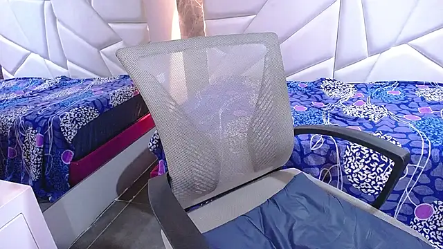 violet_angel13 webcam