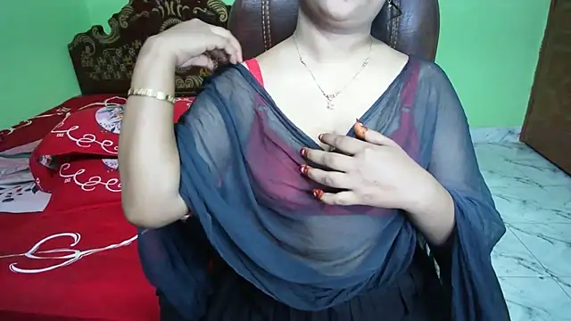 BengaliQueenStar webcam