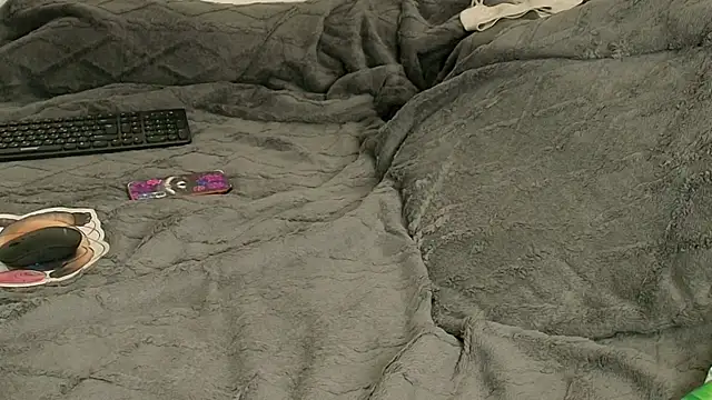 SuchArt_ webcam