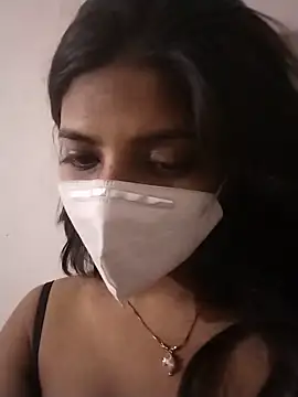 NAUGHTY-RASHI webcam