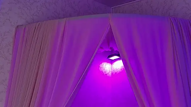 AmmyJones_ webcam