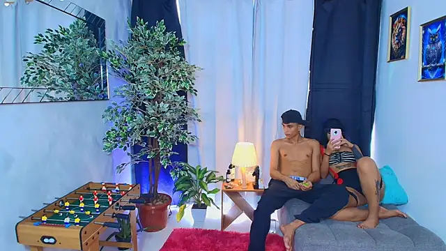 Wild_lovers_ webcam