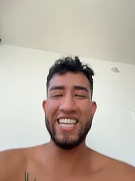 liam_bronw webcam