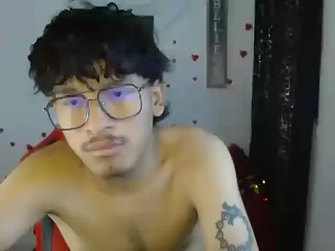 blackfox_desire webcam