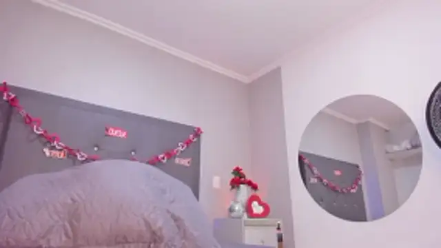 emma_lye webcam