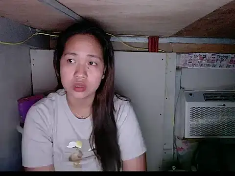 HottiesAsianAriane webcam
