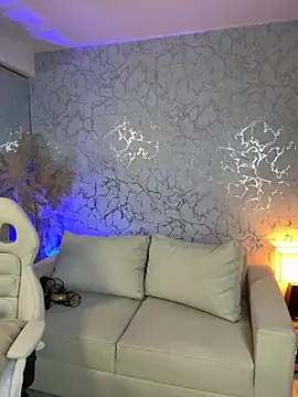 Yelena_Miller1 webcam