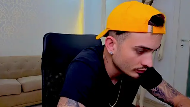 BrandonTate live sex cam