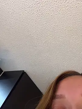 Dahlia__espresso webcam