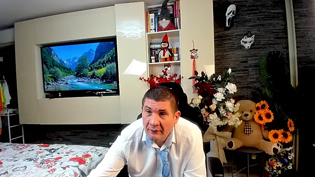 SpartacusDaddy48 webcam