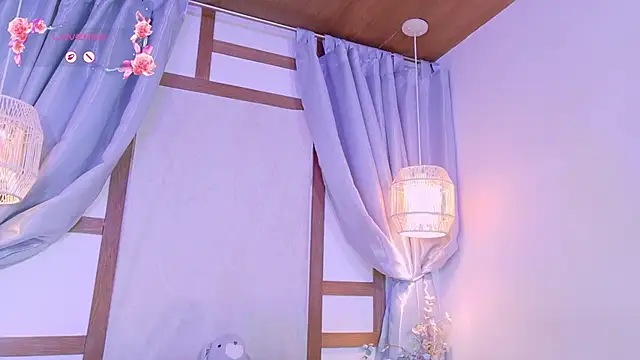 RenataLeclair webcam