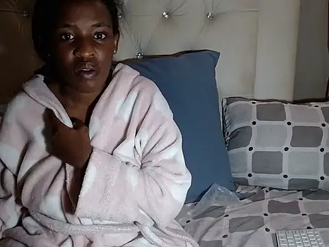 BLACKDIAMOND1821 webcam