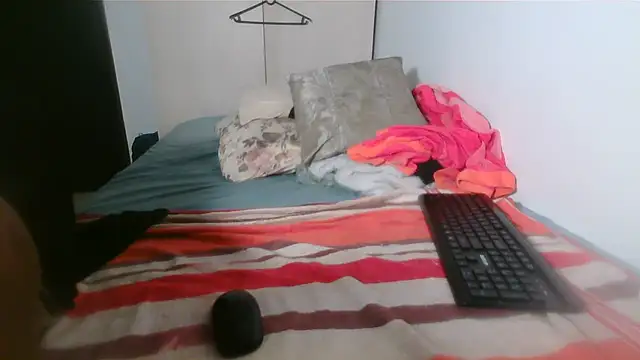Lucia-boobs webcam