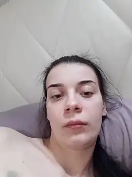 LunaAdika777 webcam