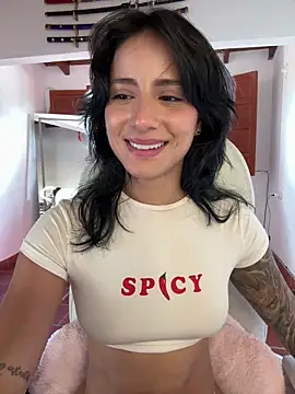 Ale_Lewis webcam
