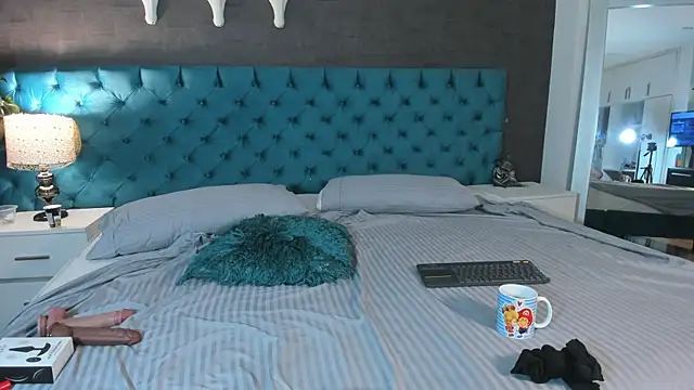 LunnaMoretti webcam